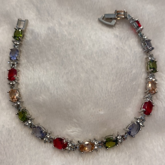 Jewelry - NWOT Silver 925.  Bracelet w/semi precious stones in a tennis bracelet. 7.5 in